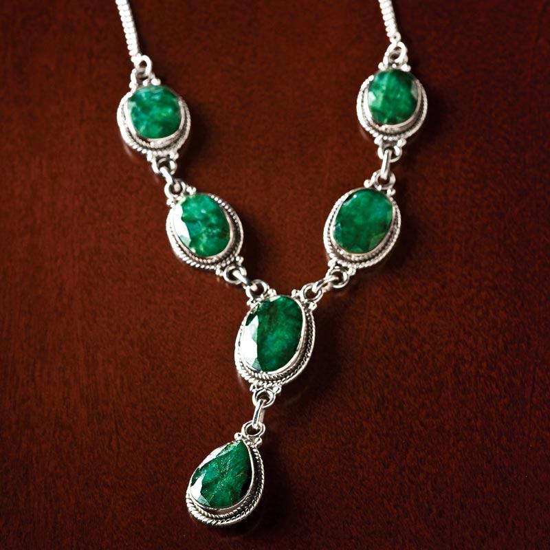 Carnaval Emerald Collection
