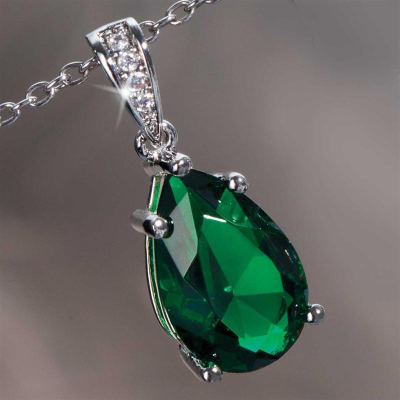 Emerald Green Teardrop Pendant
