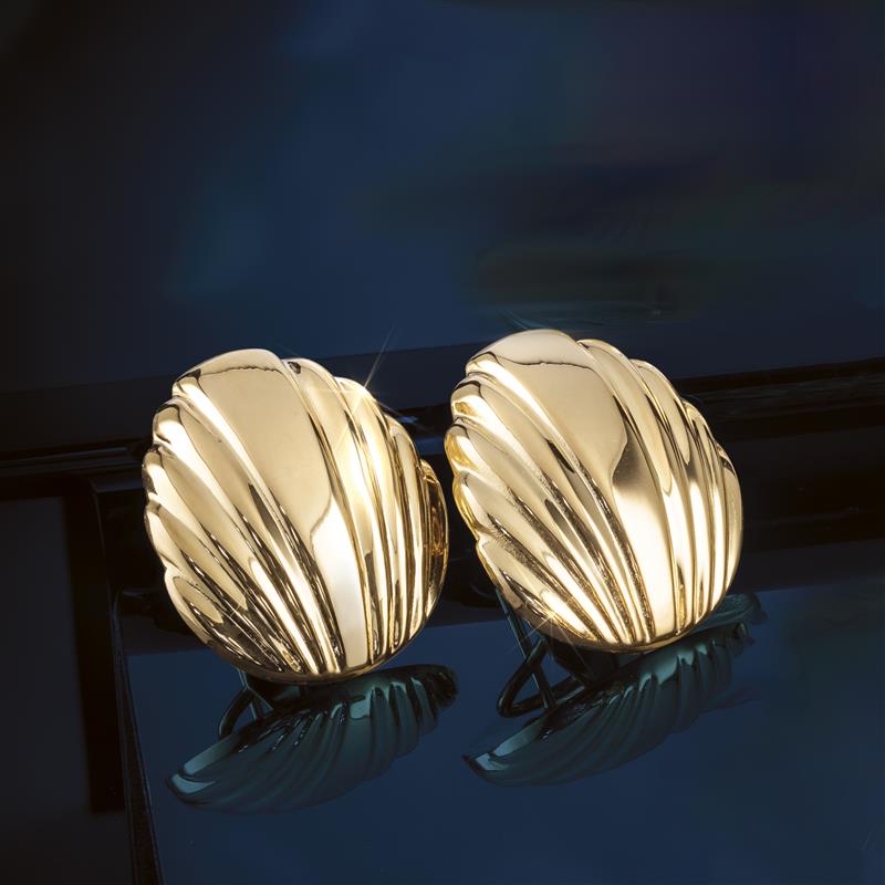 Italian-Made Button Shell Earrings