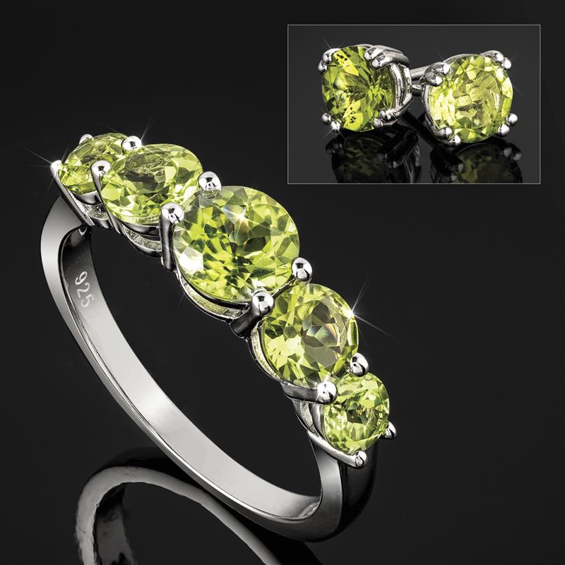 Buy 5mm Peridot Dainty Ring in 14k Solid Gold | Chordia Jewels