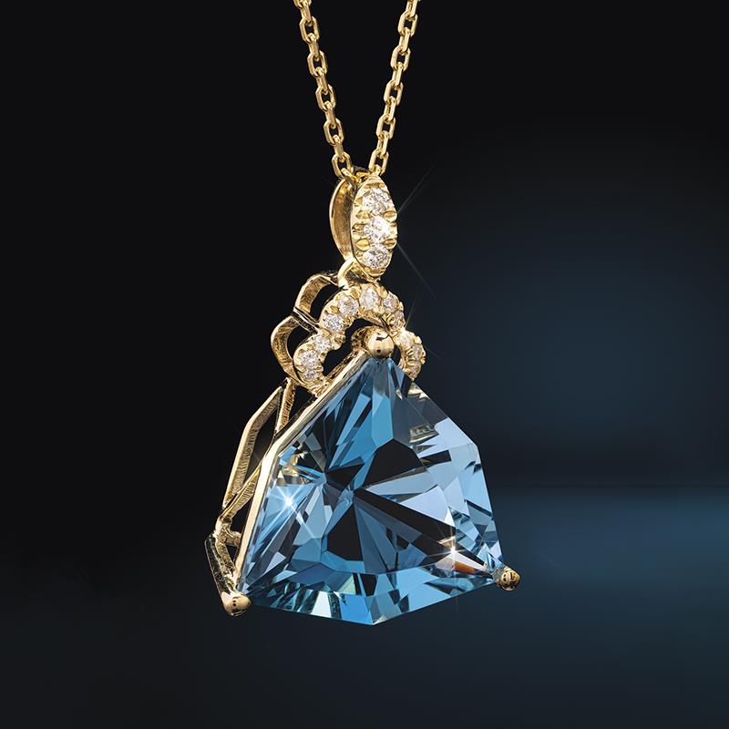 EFFY™ Collection Cushion-Cut London Blue Topaz and 1/3 CT. T.W. Diamond  Frame Drop Pendant in 14K White Gold | Zales Outlet