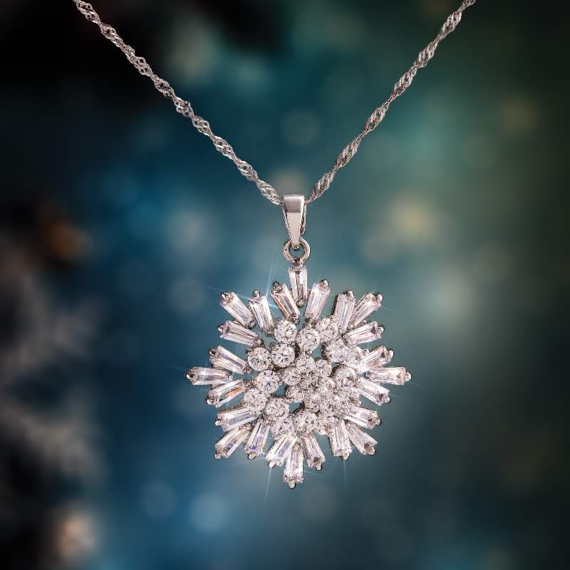 Snowflake Splendor Pendant & Chain