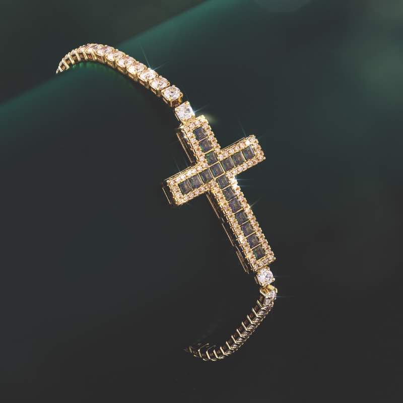 Women's Timeless Faith Cross Bracelet