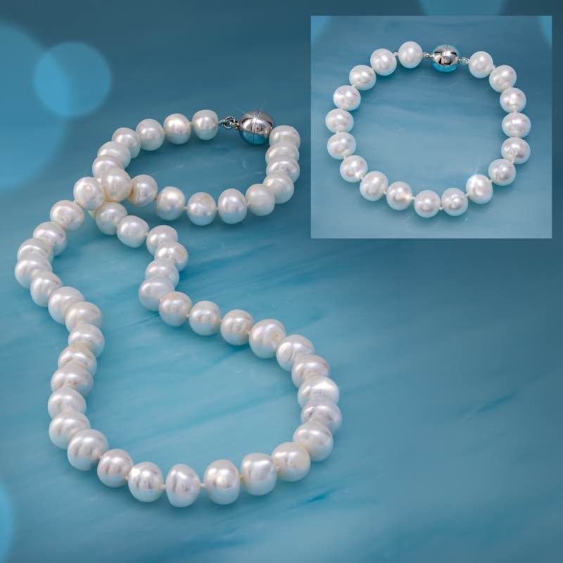 Essential Pearl Necklace & Bracelet