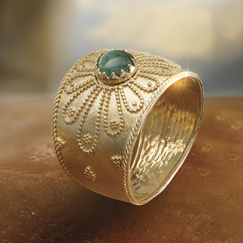 14k Gold Queenmaker Ring (Emerald)