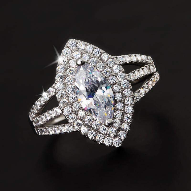 Mirador Marquise DiamondAura Ring