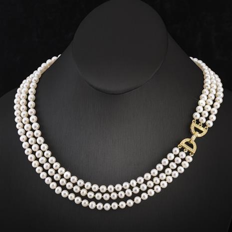 First Lady Pearl Necklace